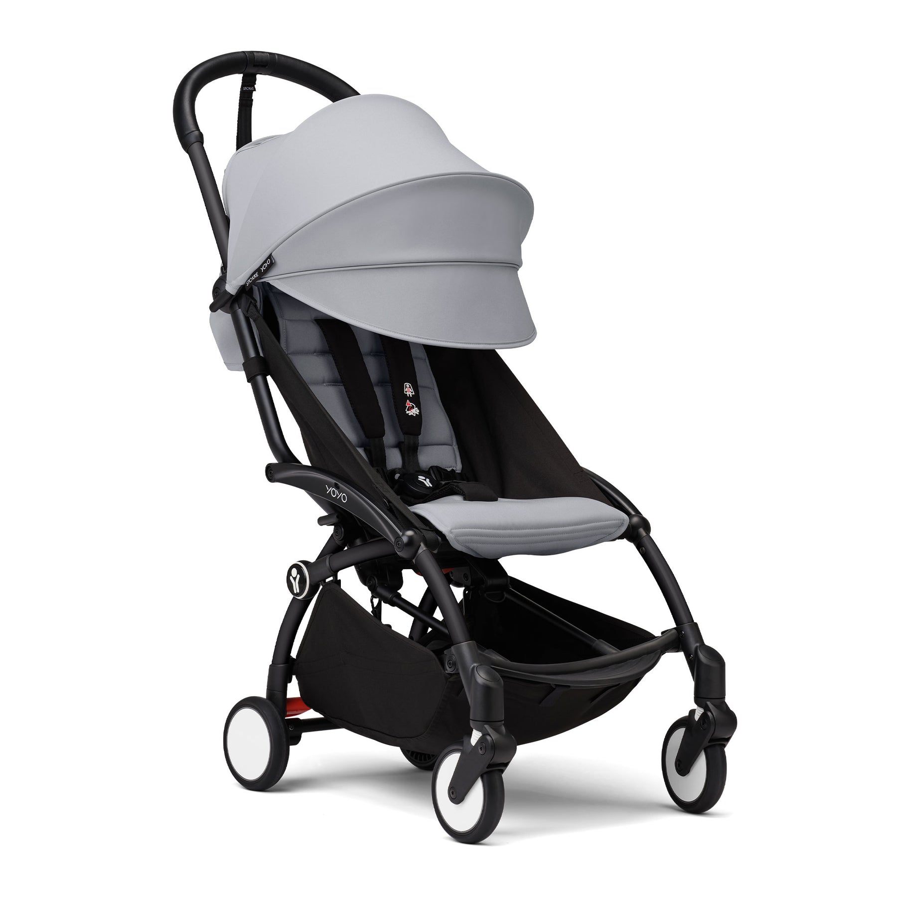 COCHE STOKKE YOYO³ CHASIS NEGRO TEXTIL 2DA ETAPA DE 6 MESES A 4 AÑOS