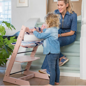 Soporte negro inteligente para Silla Tripp Trapp Stokke – Comodidad y Estilo